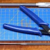 Hareline Cutting Board With Tool Set